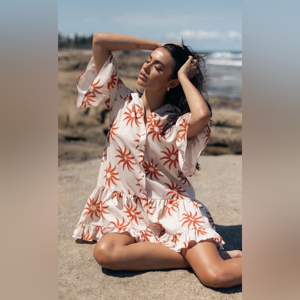 NWT Petal & Pup Ren Mini Dress Soleil Sun Print Ruffled Shift Shirtdress, M